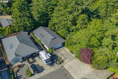 Big on space, low on maintenance. This unique single-level home - photo 28