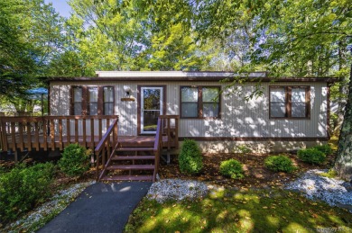 Sackett Lake Home For Sale in Monticello New York