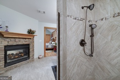 YOU'VE GOT TO SEE THIS HOME TO BELIEVE IT!! Beautiful - photo 40