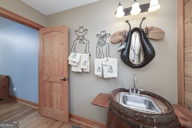 YOU'VE GOT TO SEE THIS HOME TO BELIEVE IT!! Beautiful - photo 46