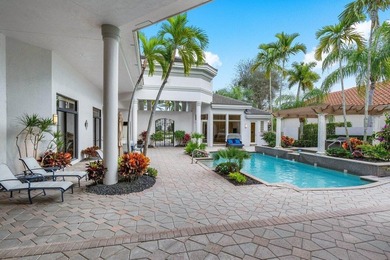 Amazing courtyard with beautiful curb appeal on over half acre - photo 11