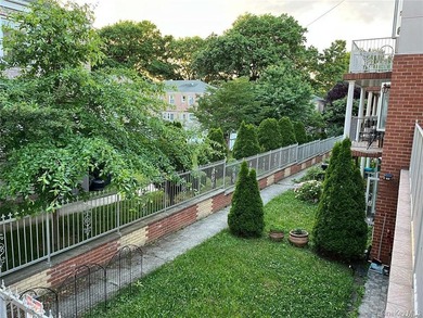 Welcome to your dream home in the heart of Forest Hills! This - photo 16