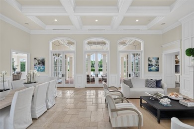 Rarely available exquisite Orchid Island golf estate with 4BR + - photo 7