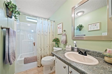 Check out this Beautiful Light and Bright Triple Wide on 10 - photo 18