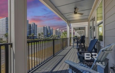 Welcome to your perfect beachside escape! This beautifully - photo 2