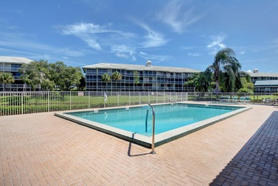 Welcome to this lakefront condominium in Boca Raton offering a - photo 27