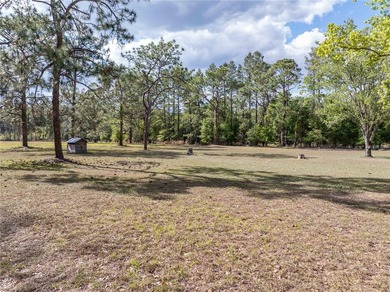 Check out this Beautiful Light and Bright Triple Wide on 10 - photo 34
