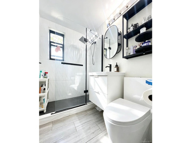 NO INTERVIEW Garden-Style 2 Bedroom Coop for Sale in Kew Garden - photo 9