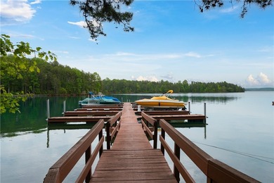 A spacious Lake Keowee interior home with included boat slip - photo 2