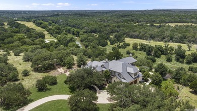 House has 6 bedrooms. This includes an attached guest casita - photo 4