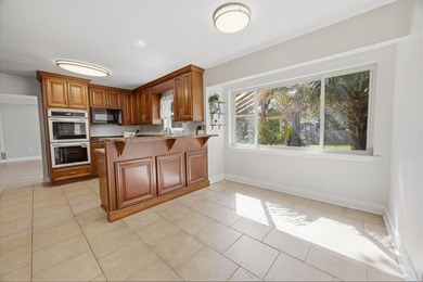 ***Home Sweet Home*** VA Assumable loan - 2.25%. Across from the - photo 15