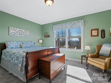Introducing 288 Hawks Point to the market. This spacious 3,000+ - photo 16