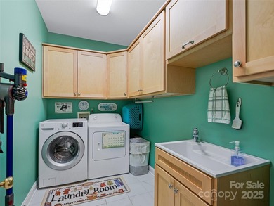 Introducing 288 Hawks Point to the market. This spacious 3,000+ - photo 20