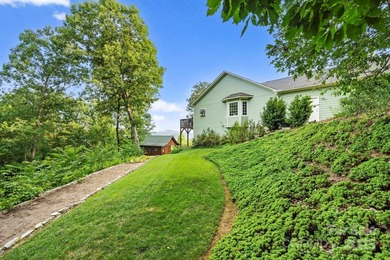 Introducing 288 Hawks Point to the market. This spacious 3,000+ - photo 40