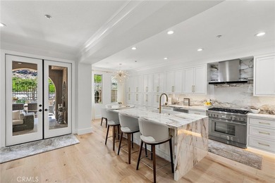 Perched on an elevated cul-de-sac in the guard-gated community - photo 4