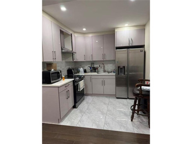 5-Family | Approx. 6.5% Cap Rate | Two Buildings on One Lot Rare - photo 5