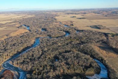 Lake Acreage For Sale in New Hartford, Iowa