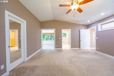 Incredible mountain retreat! This beautiful Lindal Cedar-style - photo 11