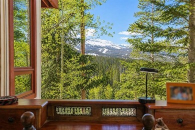 A rare ski-in/ski-out retreat tucked against National Forest - photo 15