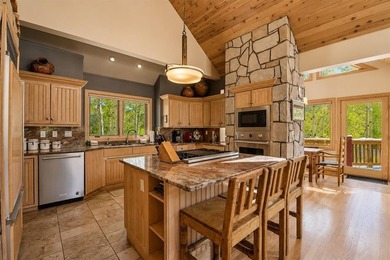 A rare ski-in/ski-out retreat tucked against National Forest - photo 17