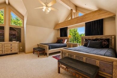 A rare ski-in/ski-out retreat tucked against National Forest - photo 21