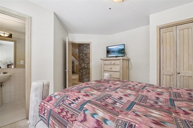 A rare ski-in/ski-out retreat tucked against National Forest - photo 30