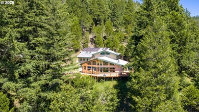 Incredible mountain retreat! This beautiful Lindal Cedar-style - photo 35