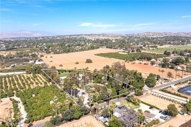Welcome to this highly desirable single-story estate featuring a - photo 37