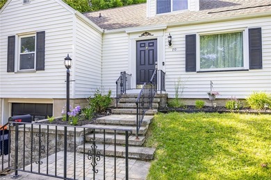 Welcome to 70 Highwood Road, where classic charm meets everyday - photo 4