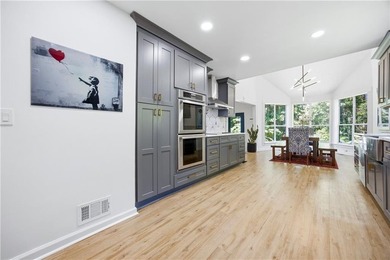 Rare opportunity to own a beautifully updated and meticulously - photo 14