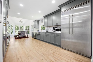 Rare opportunity to own a beautifully updated and meticulously - photo 16