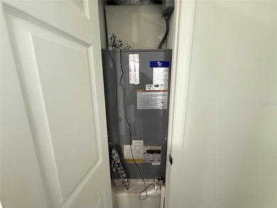 Warning: $$15K Closing Cost incentive for your closing cost or - photo 26