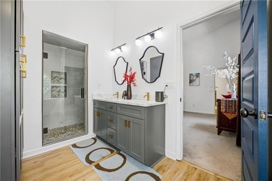 Rare opportunity to own a beautifully updated and meticulously - photo 30