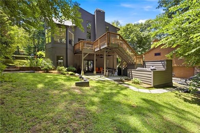 Rare opportunity to own a beautifully updated and meticulously - photo 40