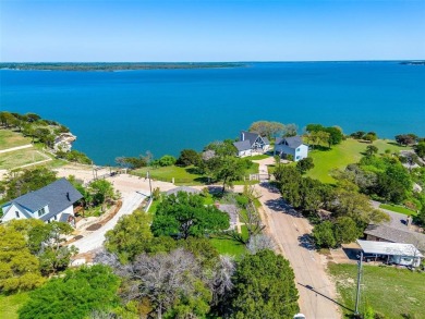 Lake Home For Sale in Morgan, Texas