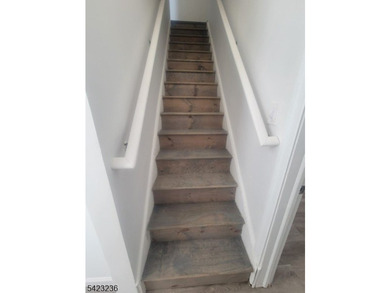Move-in ready and fully renovated corner home in Atlantic City! - photo 11