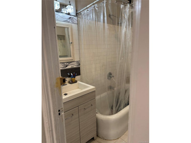 Welcome 2922 Barnes Ave Unit 6L. This charming one bedroom coop - photo 11
