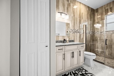 Welcome to this thoughtfully designed single-story residence in - photo 25