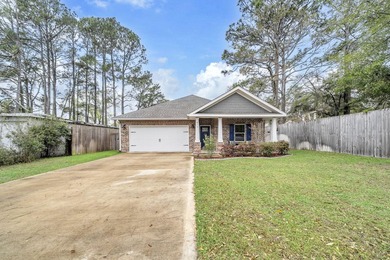 VA assumable loan 4.625%! Great, local builder built this home - photo 6