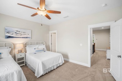 Welcome to Park's Edge in desirable Orange Beach, AL! This fully - photo 27