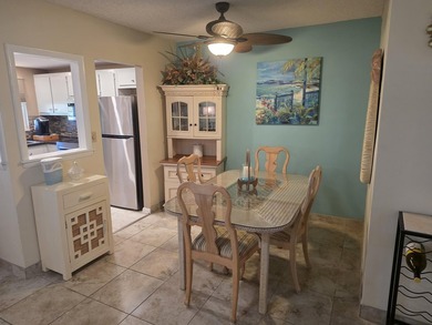 Welcome to this efficient one-bedroom, one-and-a-half-bath - photo 29