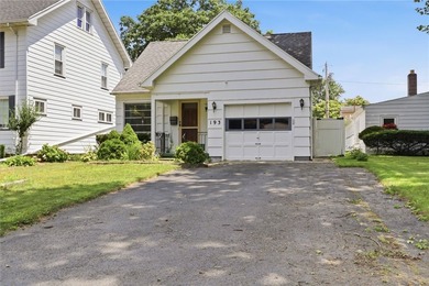 Welcome to 193 Rogene St, a 1,246 sq ft Cape Cod tucked away at - photo 1