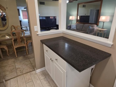 Welcome to this efficient one-bedroom, one-and-a-half-bath - photo 31
