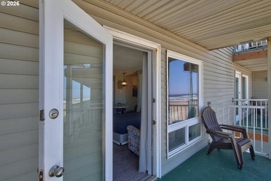 Your Oceanfront Oasis: Space for the Whole Family!Forget cramped - photo 32