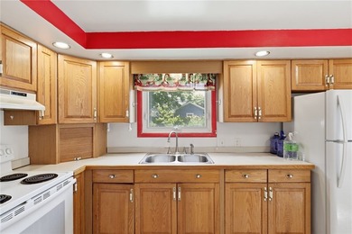 Welcome to 193 Rogene St, a 1,246 sq ft Cape Cod tucked away at - photo 8