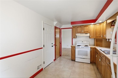 Welcome to 193 Rogene St, a 1,246 sq ft Cape Cod tucked away at - photo 9