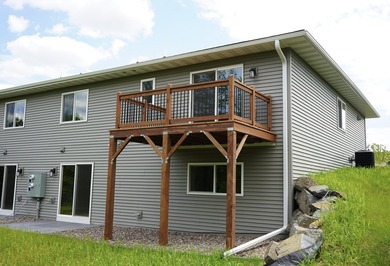 C&M quality construction at its finest! The nicely appointed - photo 4