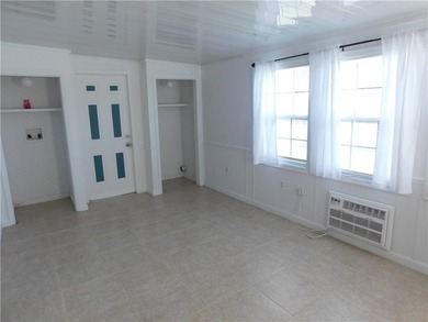Welcome to Barefoot Bay! This home is conveniently located - photo 4