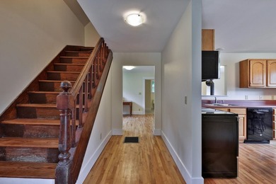 Located beside the White River, with world-class fly fishing and - photo 4
