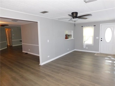 Welcome to Barefoot Bay! This home is conveniently located - photo 6